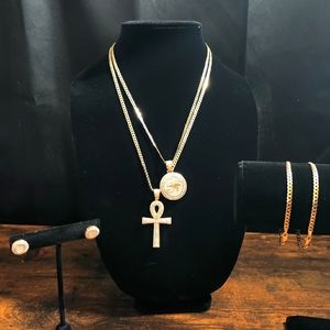 14k gold vermeil jewelry set 2 NECKLACE/2 PENDANTS/ 2BRACELETS/ PAIR OF EARRINGS